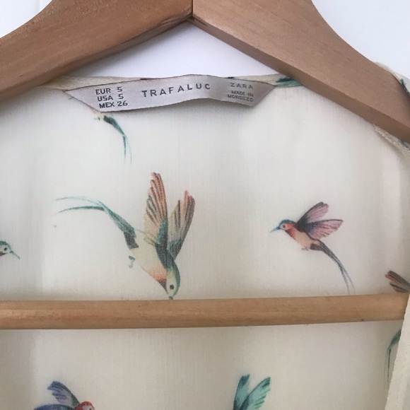 Zara blouse - Picture 3 of 4